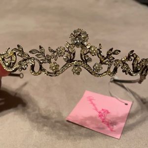 Symphony Bridal tiara